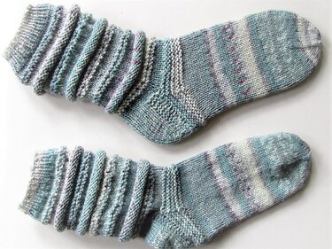 Strickanleitung_           Socke-gerollt