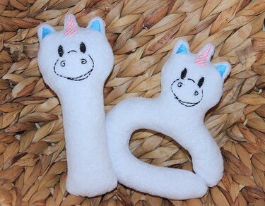 Greifling & Rassel Stickdatei ♥ ITH Einhorn - Sticken