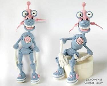 072 Crochet Pattern - Robot - Amigurumi PDF file by Astashova CP