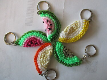 Häkelanleitung Obst - Minis ( Schlüsselanhänger )