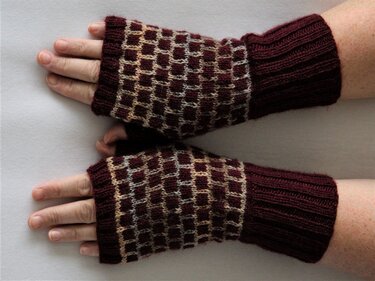 Anleitung Damenstulpen "Ziegelsteine" - Stricken