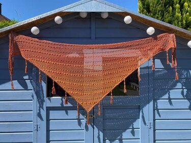 Häkelanleitung Dreieckstuch "Funny Spring"