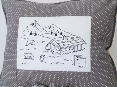 Stickdatei Berge Alm Almwiese Berg Redwork 4 Größen - Sticken