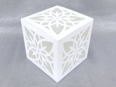 Tischleuchte – Würfel – Bastelanleitung und Vorlagen