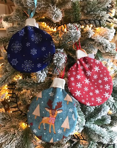 Anleitung Weihnachtskugel Geschenkverpackung - Nähen