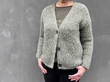 Strickanleitung Strickjacke Rieke Damen Cardigan