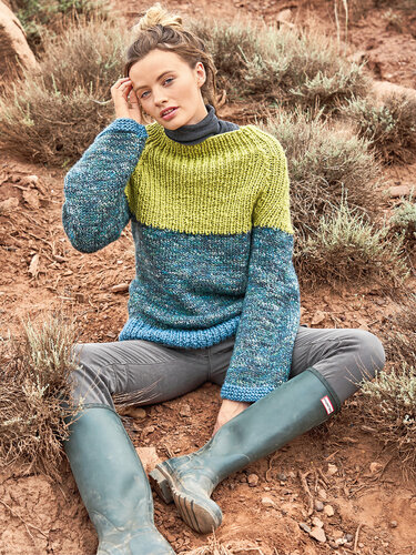 Strickanleitung: Pulli mit Rundpasse in Petrol-Grün