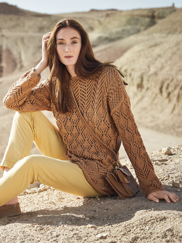 Strickanleitung: Zimtiger Longpulli im Ajourmuster