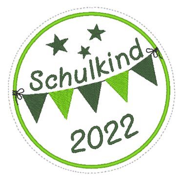 Rundes Stickmotiv 'Schulkind 2022' in Grüntönen mit Wimpelkette und Sternen