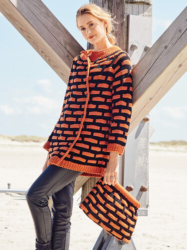 Lange Jacke und Clutch im Hebemaschenmuster in Orange und Schwarz - Stricken