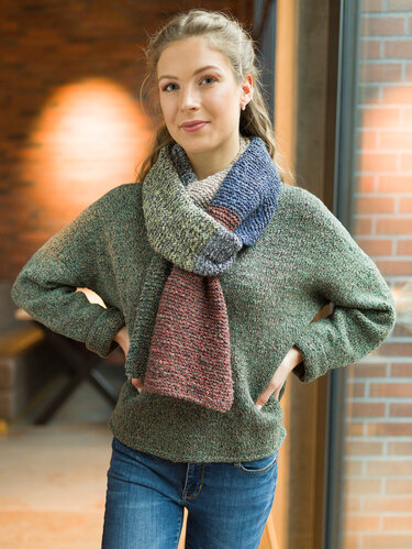 Akiko - Schal mit breiten Streifen in sechs Farben - Stricken