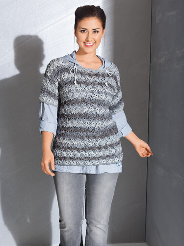 Grauer Kurzarmpulli mit Strukturlochmuster