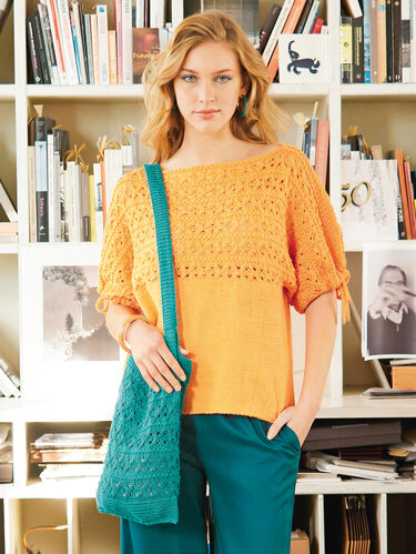 Pulli mit 3/4-Ärmeln und passender Tasche im Blumenmuster