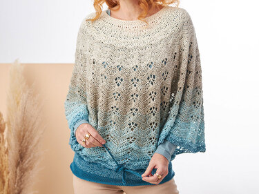 Häkelpullover mit Lochmuster, Tunnelzug am Saum und Ombré-Verlauf von Beige zu Blau