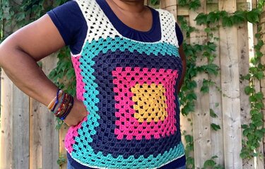 Crochet Granny Square Vest for beginners, unisex vest, easy crochet