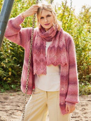 Raglanjacke mit Schal in rotem Farbverlauf