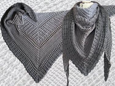 Häkelanleitung großes Dreieckstuch Satisfaction