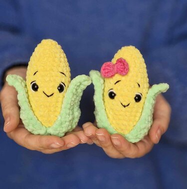 Crochet plush corn on the cob amigurumi pattern