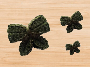 A crochet bow pattern