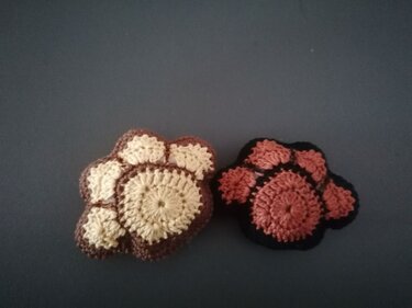 Pfoten Anhänger Version 2 - Häkeln