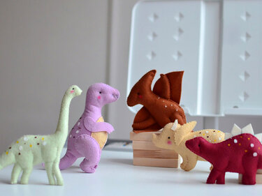 Dinosaur Hand-Sewing Pattern Set for Soft Felt Toys