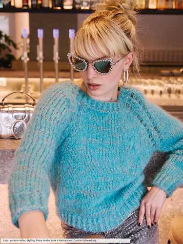 Raglanpulli mit Lochstreifen - Stricken