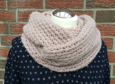 Strickanleitung für Loopschal "Träumerei"