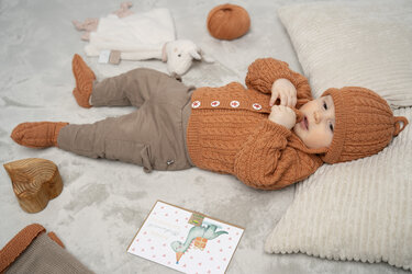 Baby Merino Soft Jäckchen und Mützchen mit Zopfmuster - Bild 2