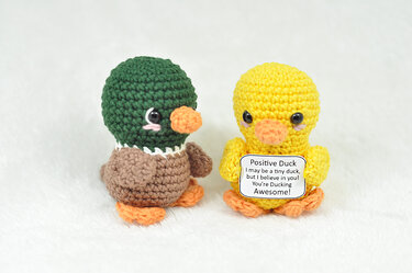 Crochet Pattern – Cute Duck with Quote *quick & easy*