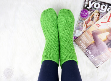 warme Haussocken "Flora" für Erw. (gr. 34-47) - Häkeln