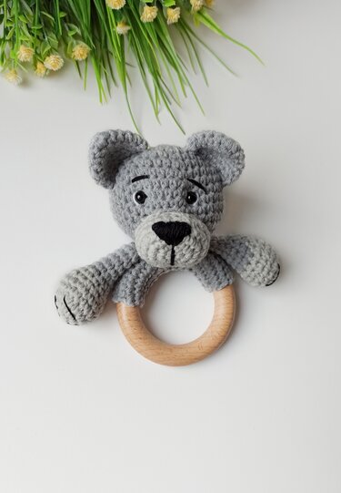 Crochet wolf baby rattle pattern