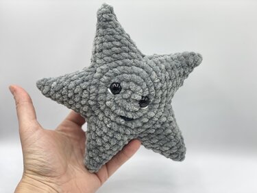 Häkelanleitung für Kuschelpolster "Sternchen"