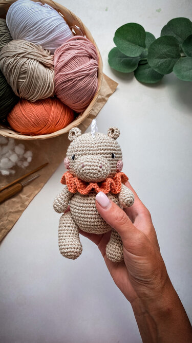 Dinosaur amigurumi crochet pattern