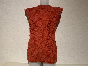 Strickanleitung für den Pullunder und Pullover "Nina"