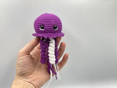 Pattern Susi´s Mini-Friends: Little Jellyfish Fanny - Crochet