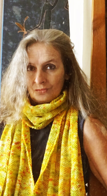 Knitting pattern scarf "Daffodil"