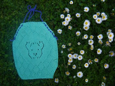 Knitting pattern Baby Bib "teddy"