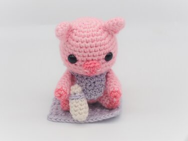 Baby Pig- Crochet Amigurumi Pattern