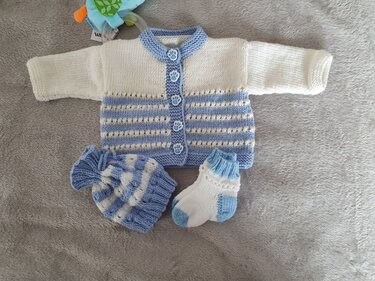 Strickanleitung Baby Set Jacke, Mütze, Socken Größe 56/62!