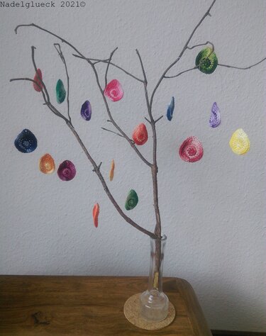 Anleitung Gehäkelte Ostereier - Anhänger für den Strauß - Häkeln