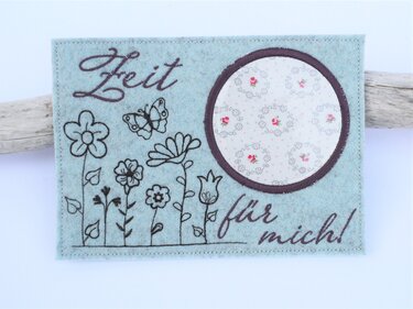 Stickdatei Mugrug ITH Blumen Blumenwiese Zeit für mich - Sticken