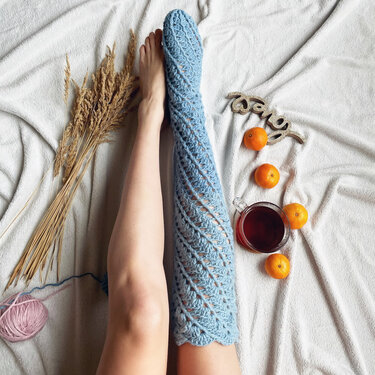 Crochet Pattern - Twirling Toes Socks