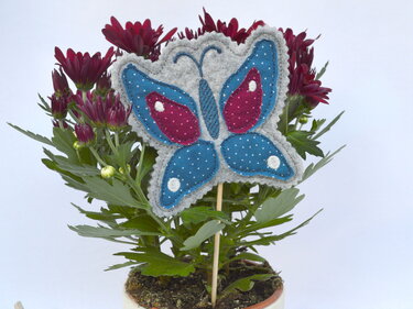 Stickdatei ITH Schmetterlinge Blumenstecker - Sticken