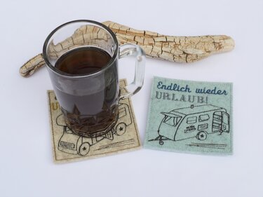 ITH Stickdatei Untersetzer Camping Urlaub Wohnmobil 10x10cm - Sticken