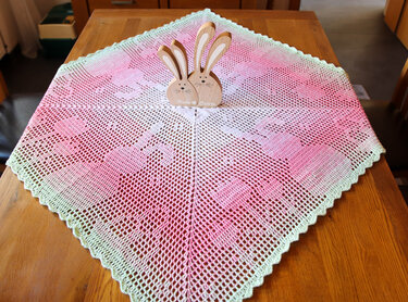 Set table cloth and table runner Osterfreuden 2 crochet patterns