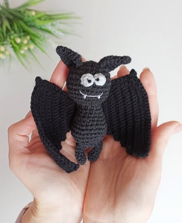 Bat crochet pattern