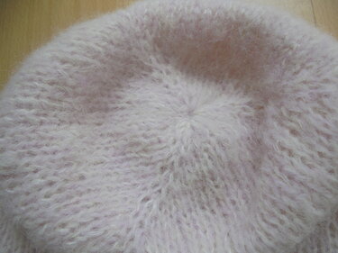 Weiche Mütze mit Rollrand aus Alpaka mit Seide - Stricken