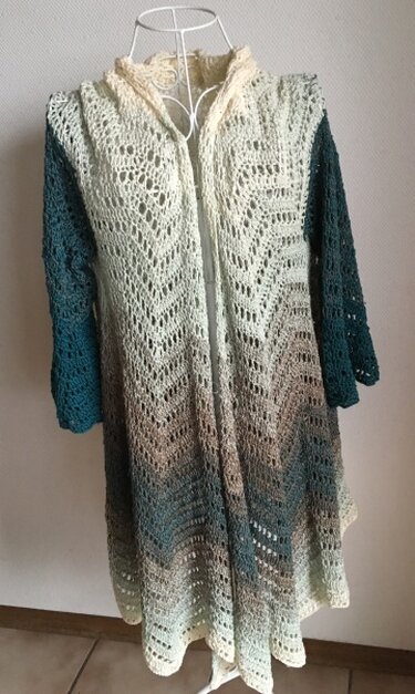 Tuchjacke "Explosion" häkeln mit 2 BOBBEL-COTTON XTRA von Woolly Hugs