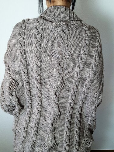 133 Strickanleitung Cardigan Seelenwärmer oversize Herbstlaub in mehreren Größen und Variationen