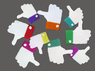 Thumbs Up - Crochet Pattern